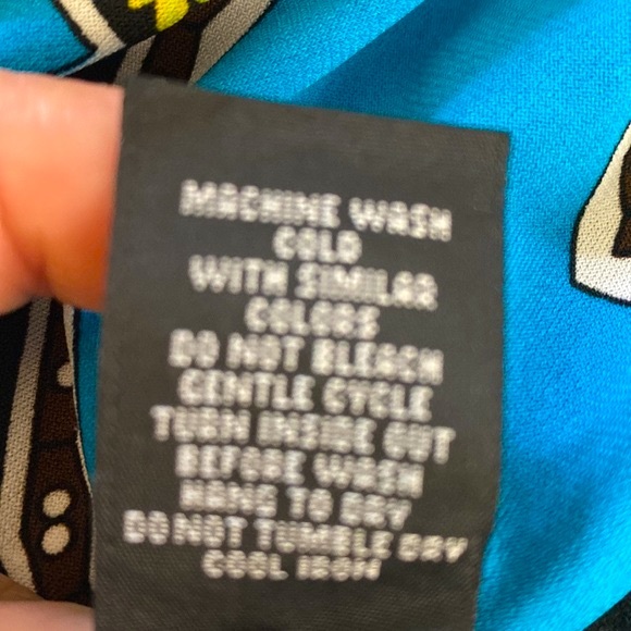 Snap bright blue and black mandala style dress - Picture 6 of 6